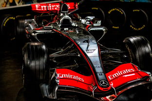 b体育(sports)官方网站-F1上海大奖赛汉密尔顿再度称雄，f1上海大奖赛时间