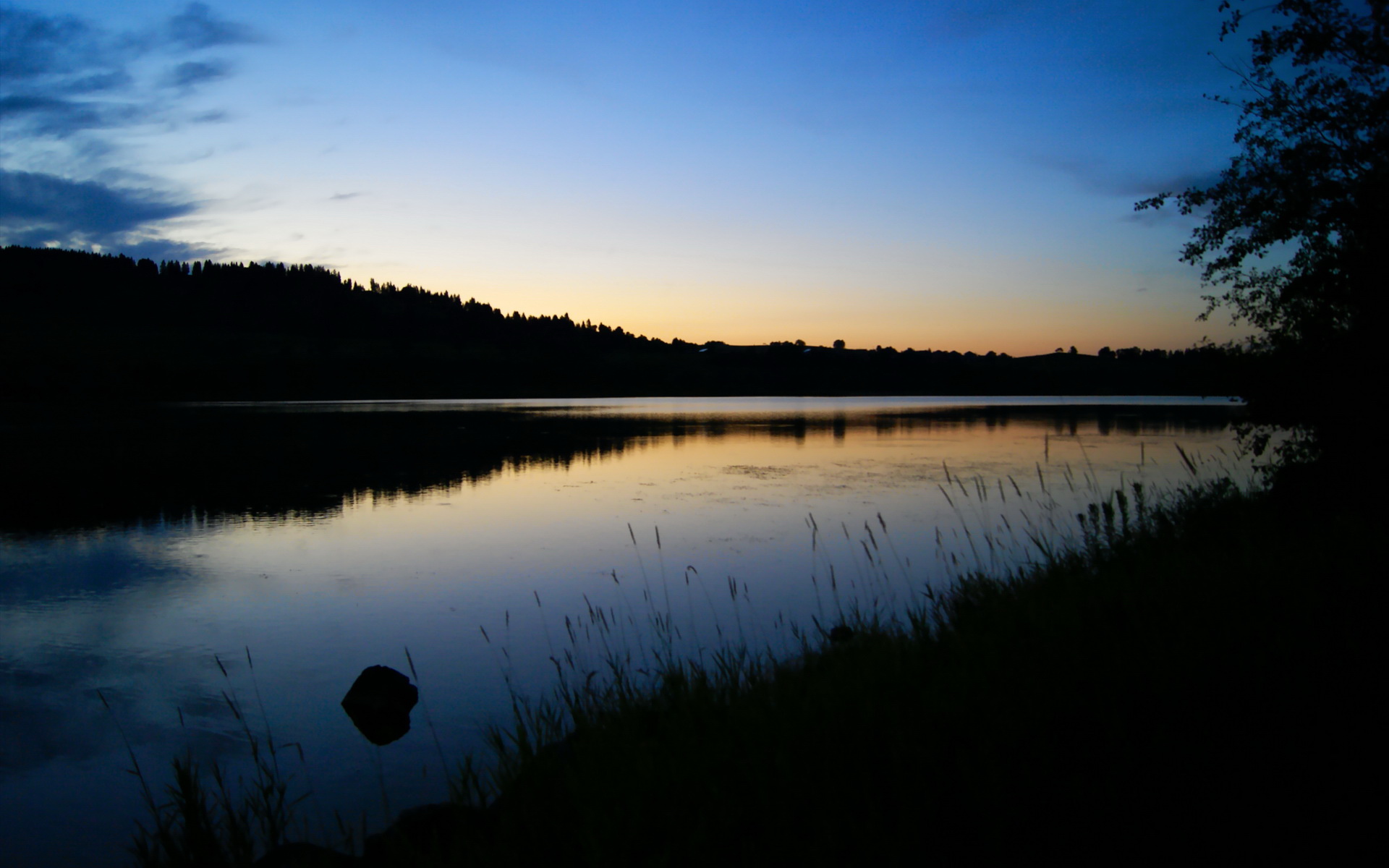 英超冲刺剧:胜负悬念在最后一刻!,英超精彩
