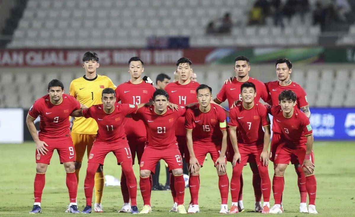 包含B体育平台:归化球员洛国富对中国国家队的战术贡献评估的词条